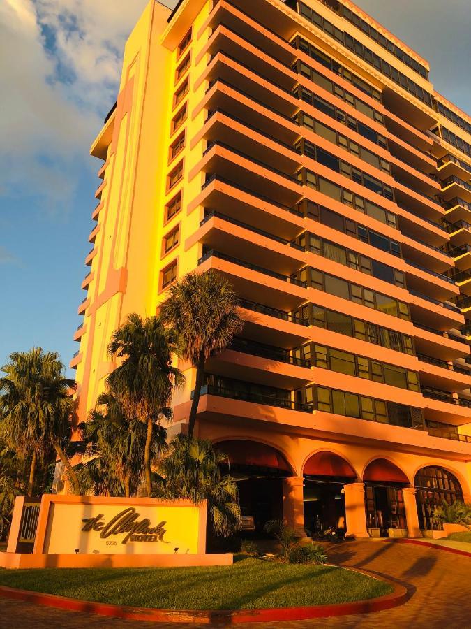 Beachfront Suites Apartamento