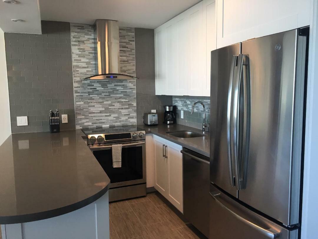 Apartamento Beachfront Suites *